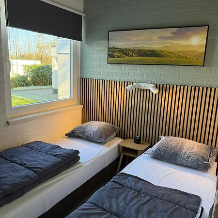 Holiday home Vakantiebungalow Nr 7 In Het Heuvelland