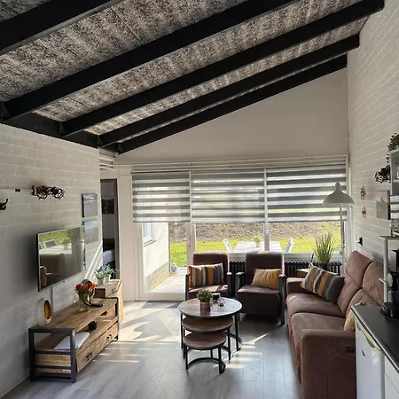 Vakantiebungalow Nr 7 In Het Heuvelland *