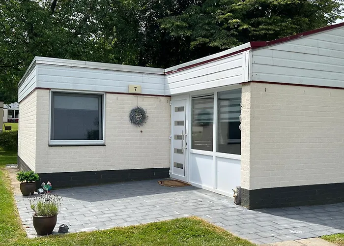 Vakantiebungalow Nr 7 In Het Heuvelland * Simpelveld