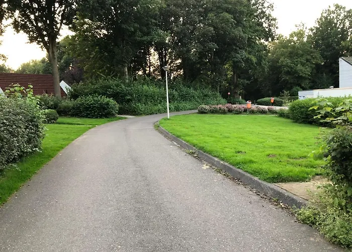 Vakantiebungalow Nr 7 In Het Heuvelland *